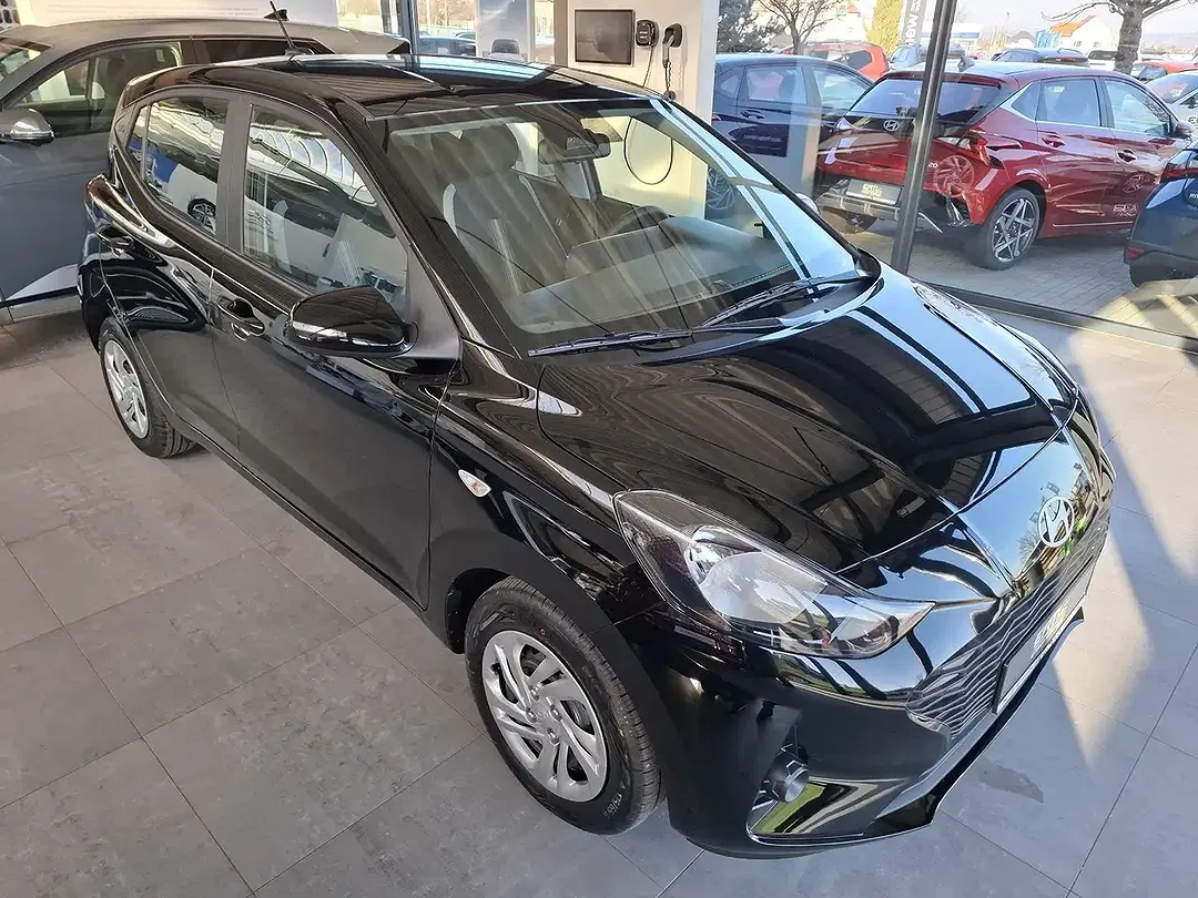 Hyundai i10 - Thumbnail 3