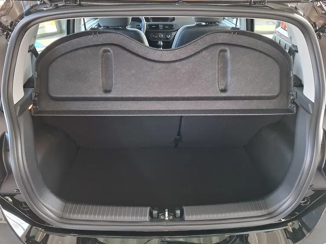 Hyundai i10 - Thumbnail 9