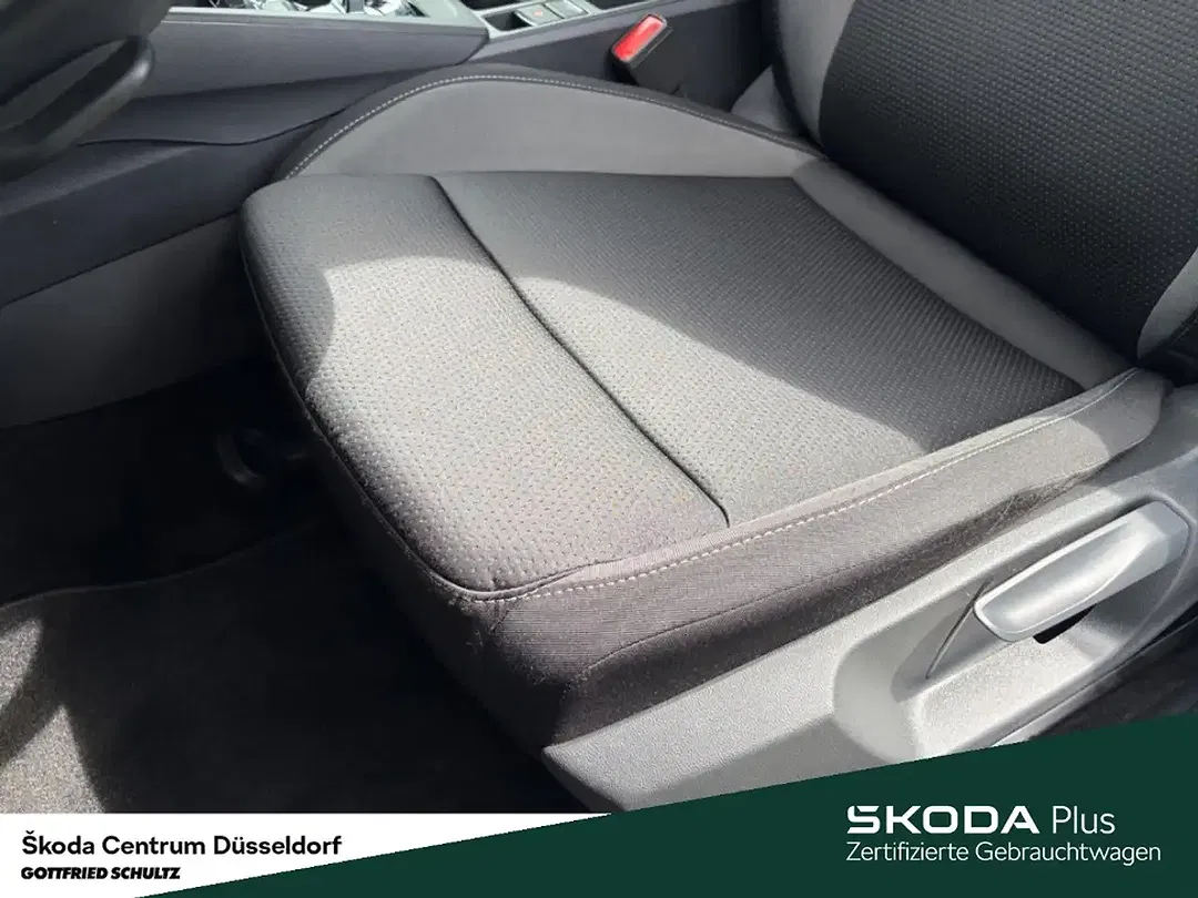 Skoda Octavia - Thumbnail 12