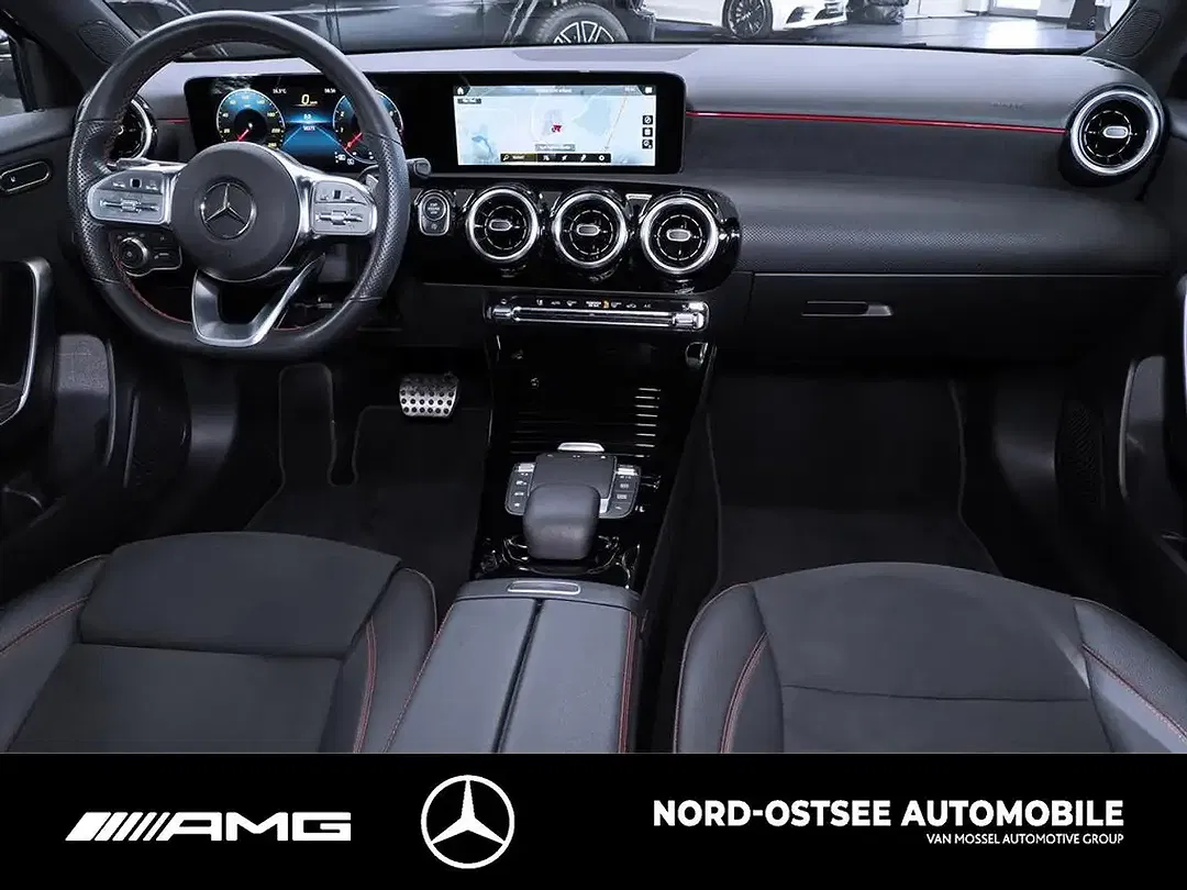 Mercedes-Benz A 200 - Thumbnail 12