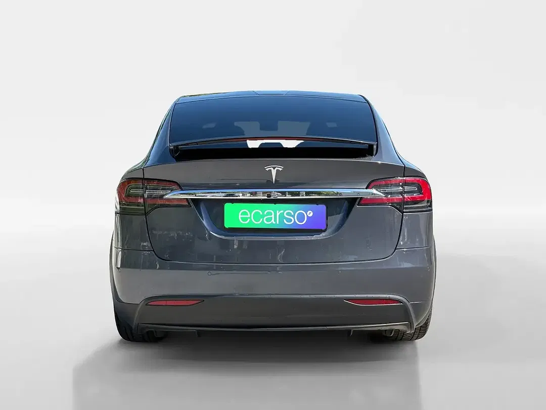 Tesla Model X - Thumbnail 4