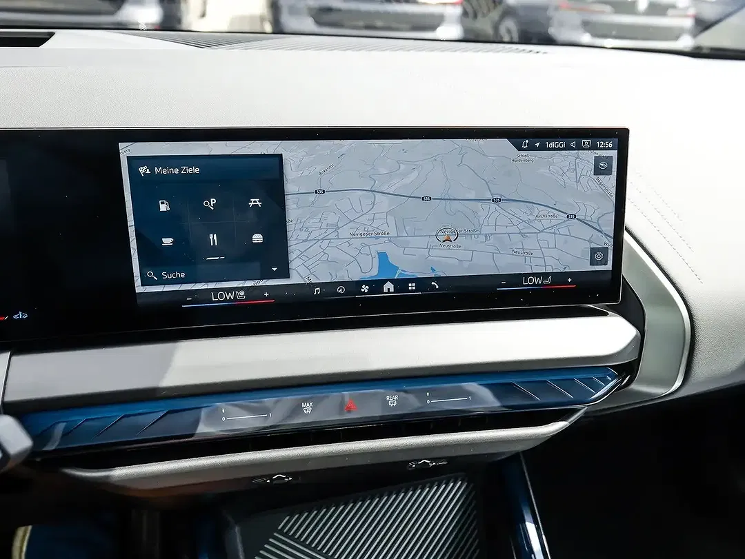 BMW X3 - Thumbnail 13