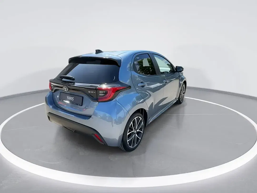 Toyota Yaris - Thumbnail 14