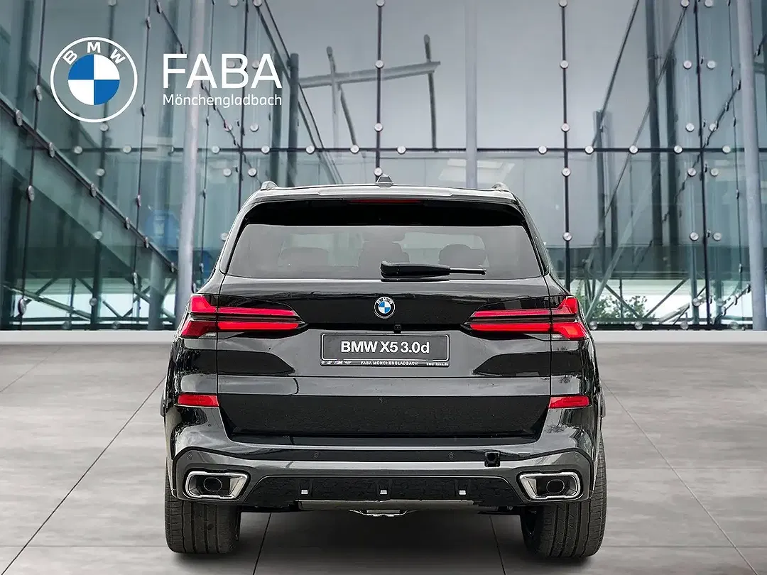 BMW X5 - Thumbnail 3
