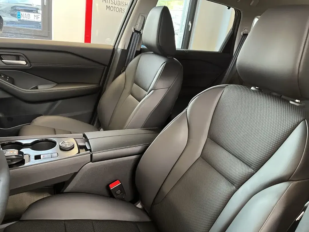 Nissan X-Trail - Thumbnail 11