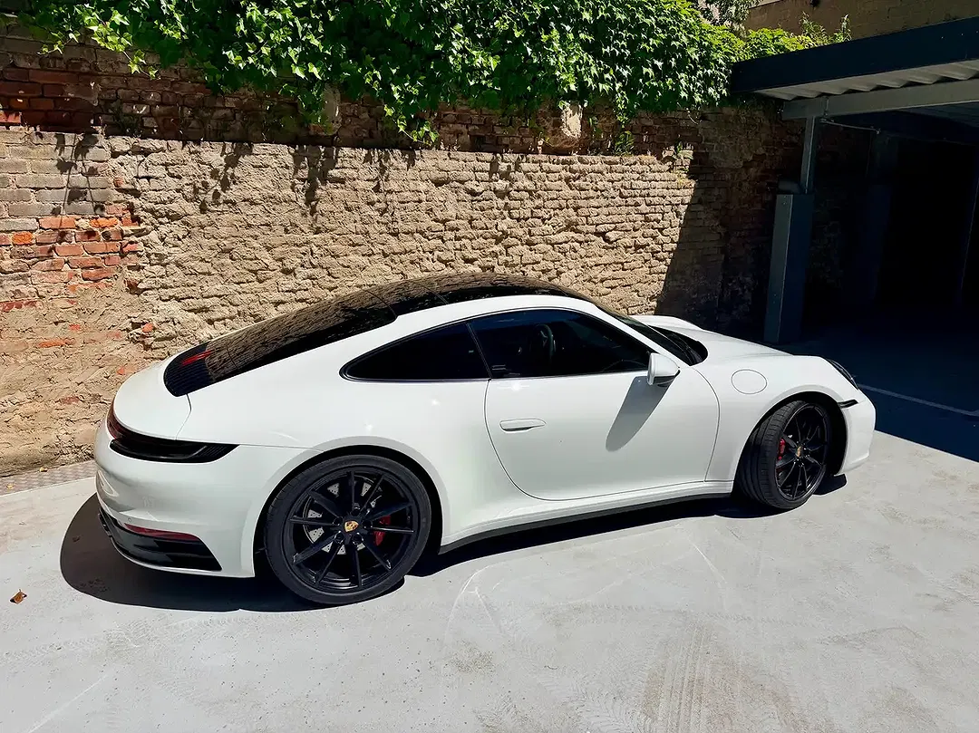 Porsche 992 - Thumbnail 12