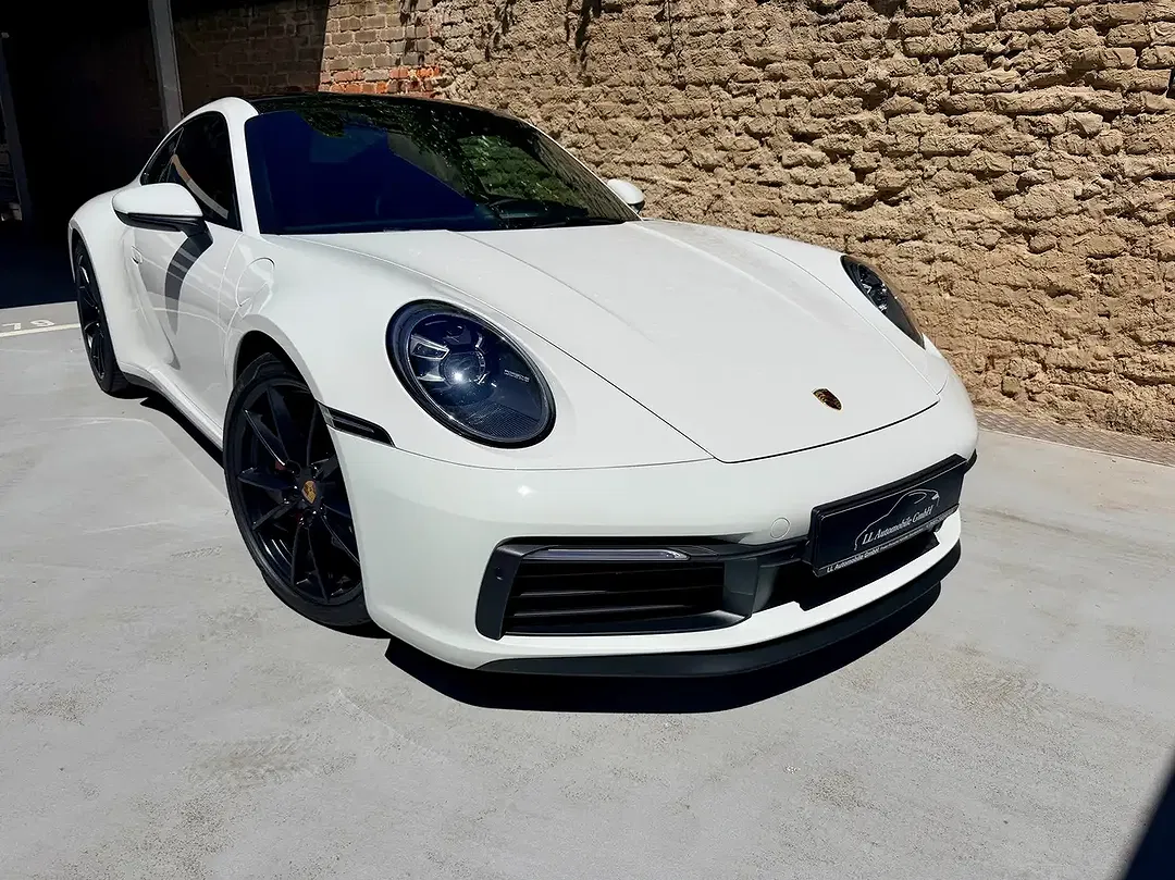 Porsche 992 - Thumbnail 14