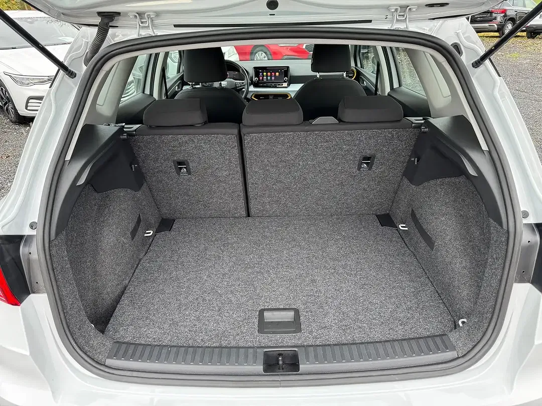 SEAT Arona - Thumbnail 9