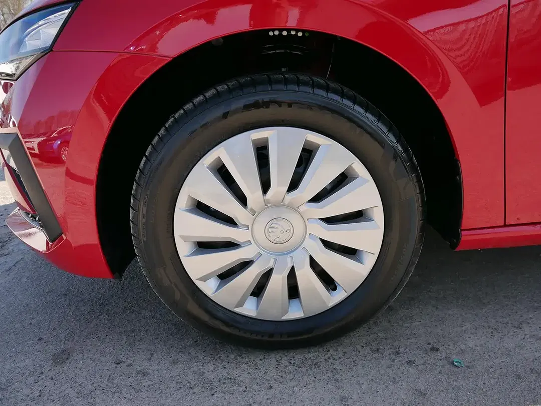 Skoda Scala - Thumbnail 5