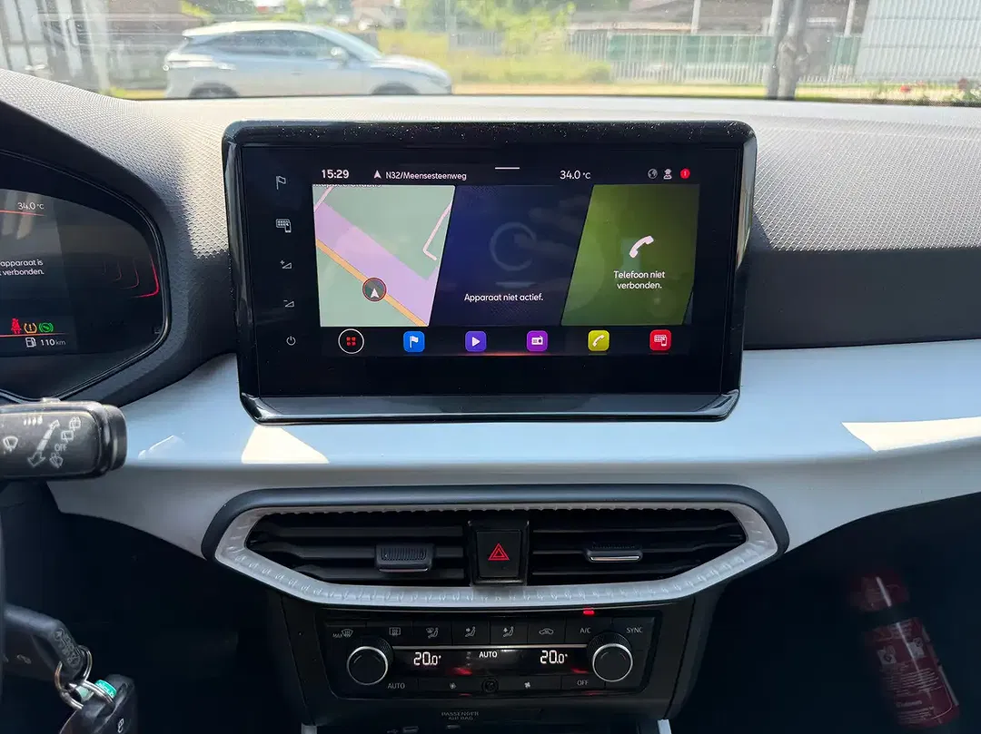 SEAT Arona - Thumbnail 14
