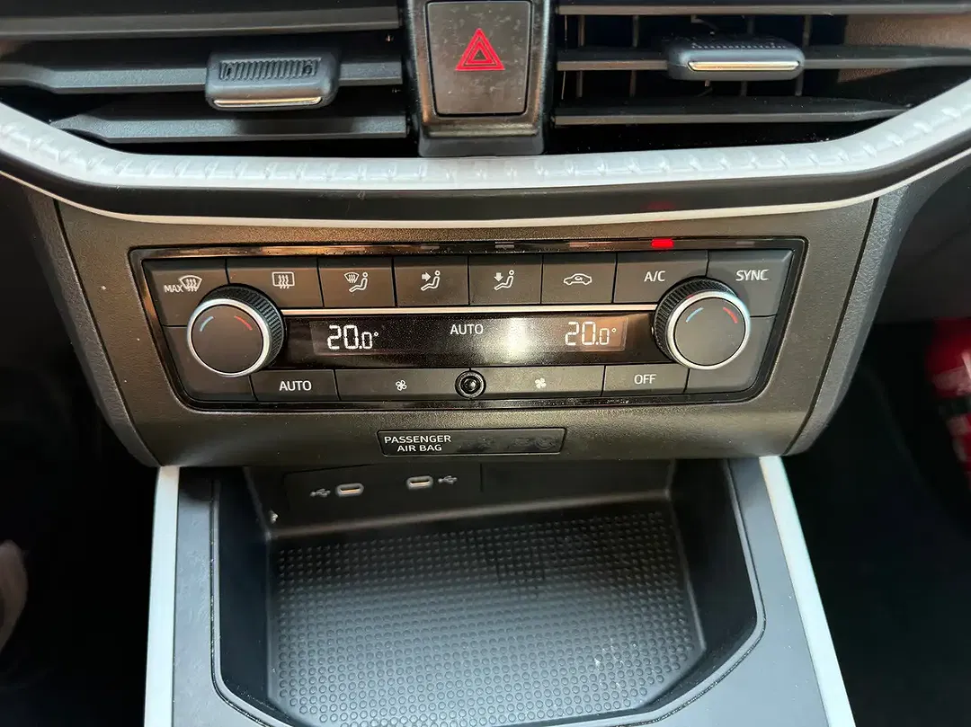 SEAT Arona - Thumbnail 15