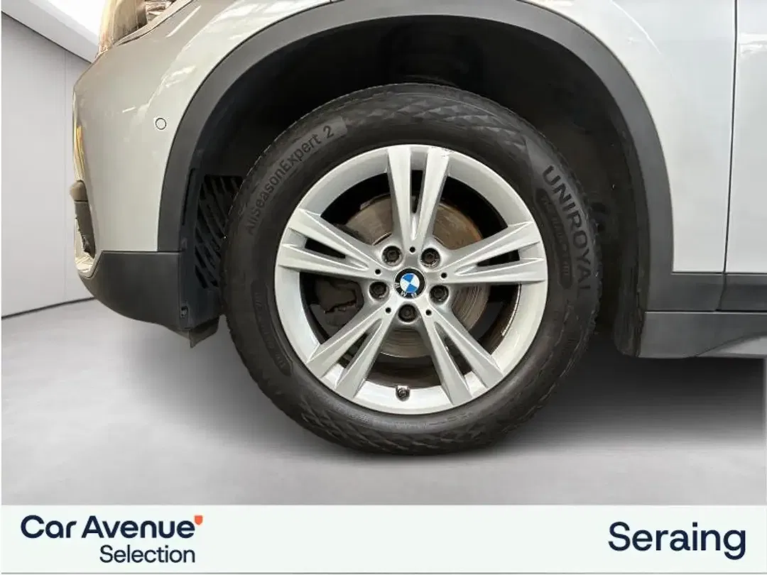 BMW X1 - Thumbnail 3