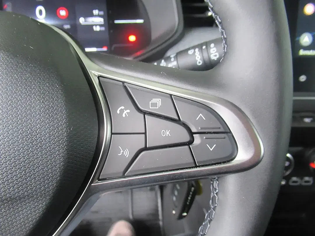 Renault Clio - Thumbnail 12