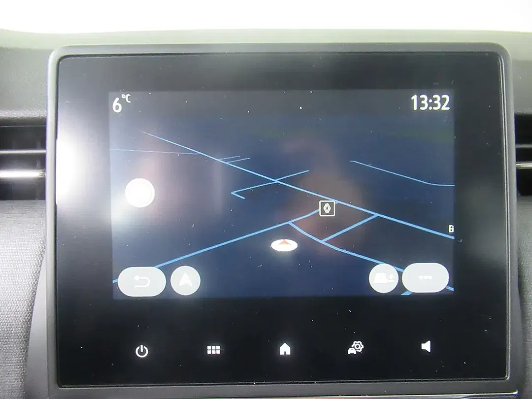 Renault Clio - Thumbnail 14