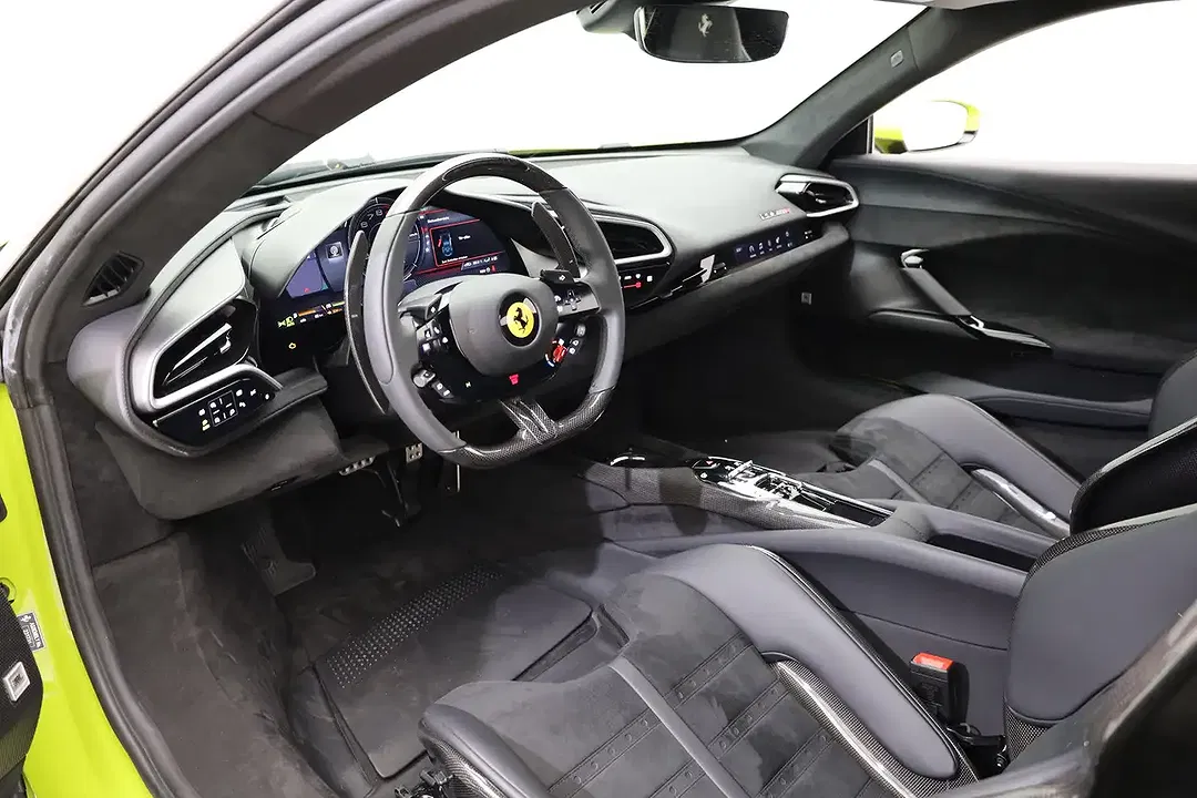 Ferrari 296 GTB - Thumbnail 10