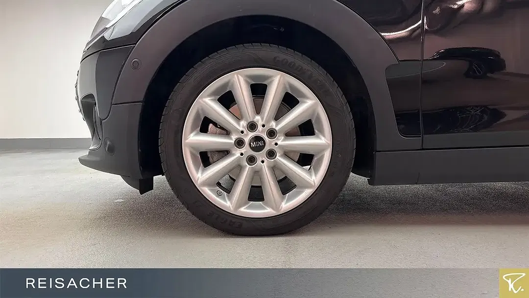 MINI Cooper Clubman - Thumbnail 3