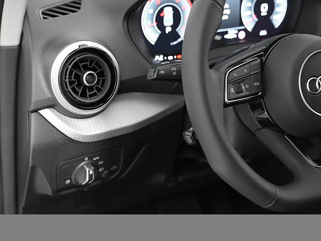 Audi Q2 - Thumbnail 9