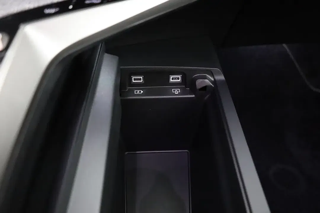 Peugeot 3008 - Thumbnail 12