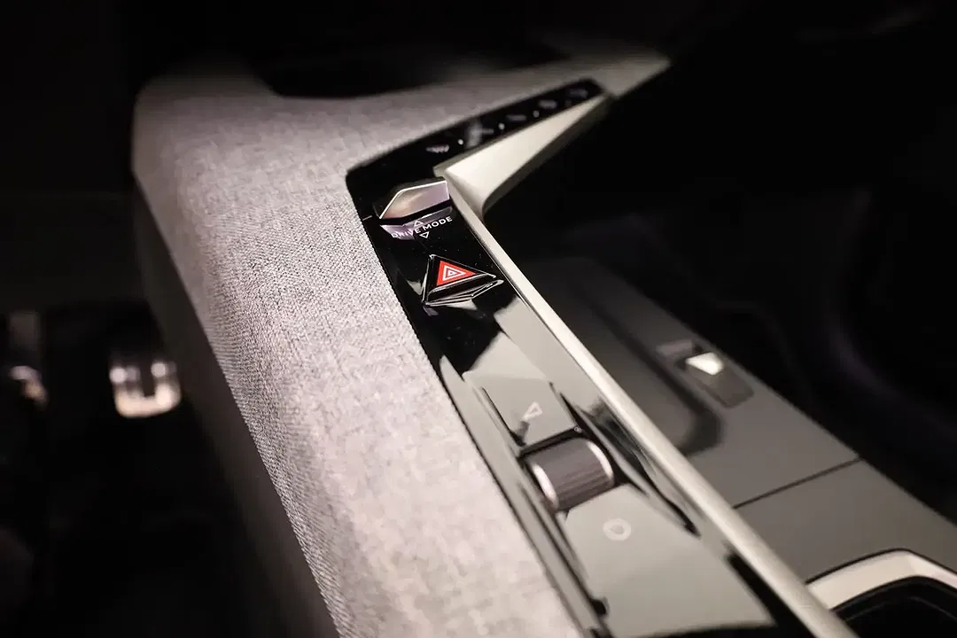 Peugeot 3008 - Thumbnail 13