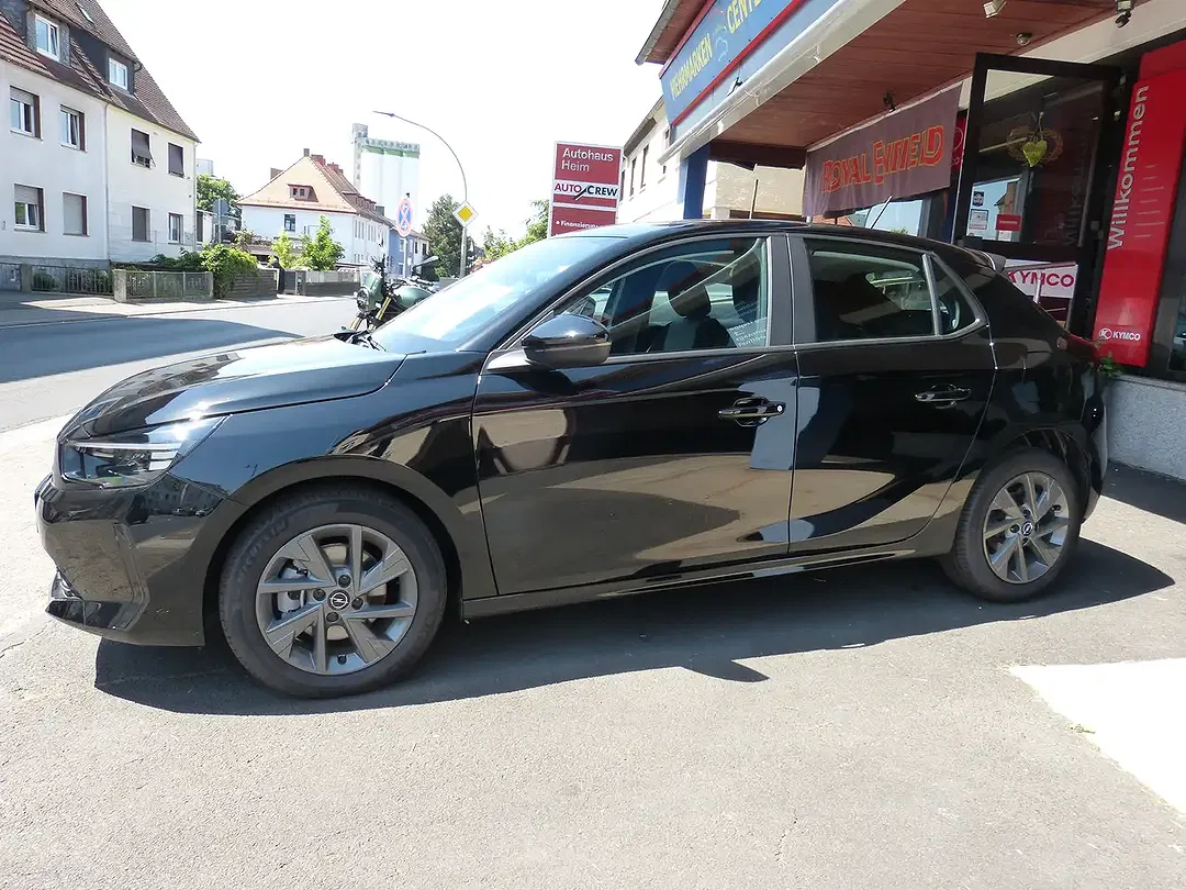 Opel Corsa - Thumbnail 2