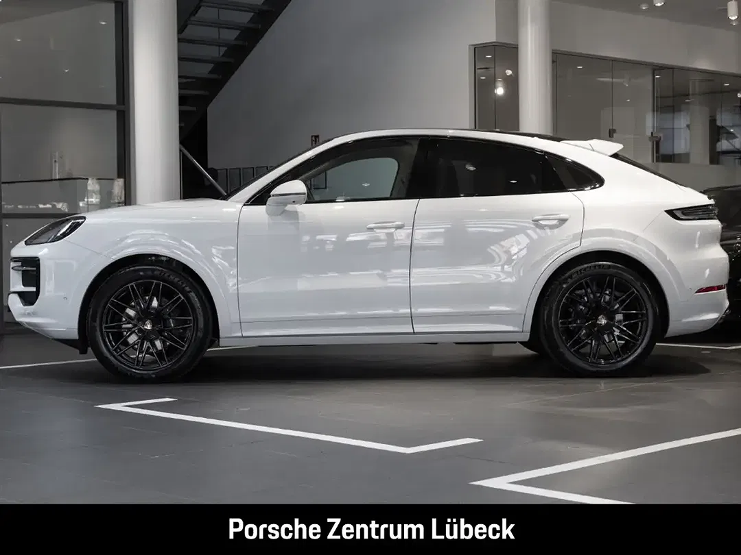 Porsche Cayenne - Thumbnail 2