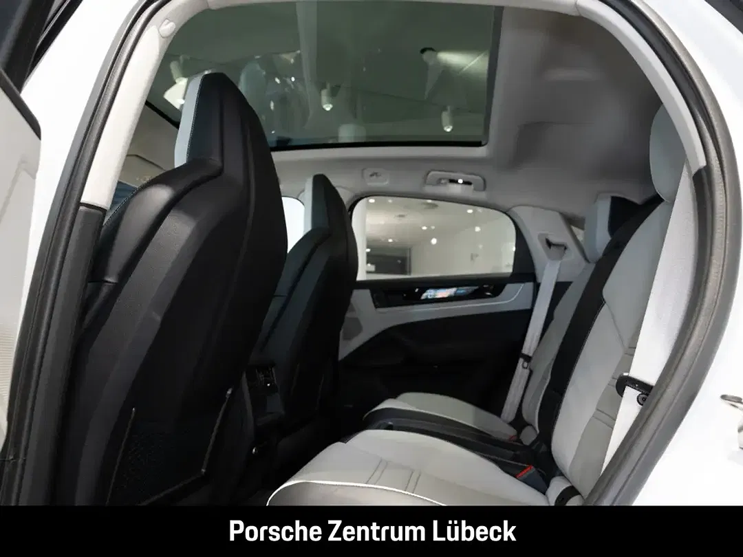 Porsche Cayenne - Thumbnail 6