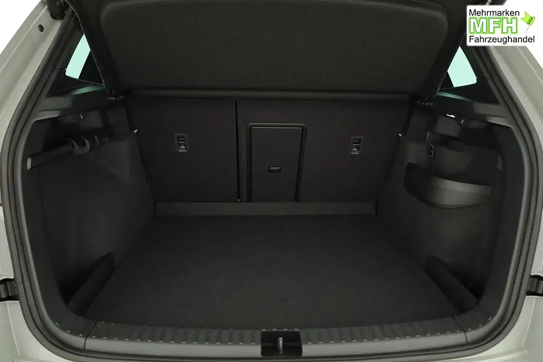 Skoda Karoq - Thumbnail 14