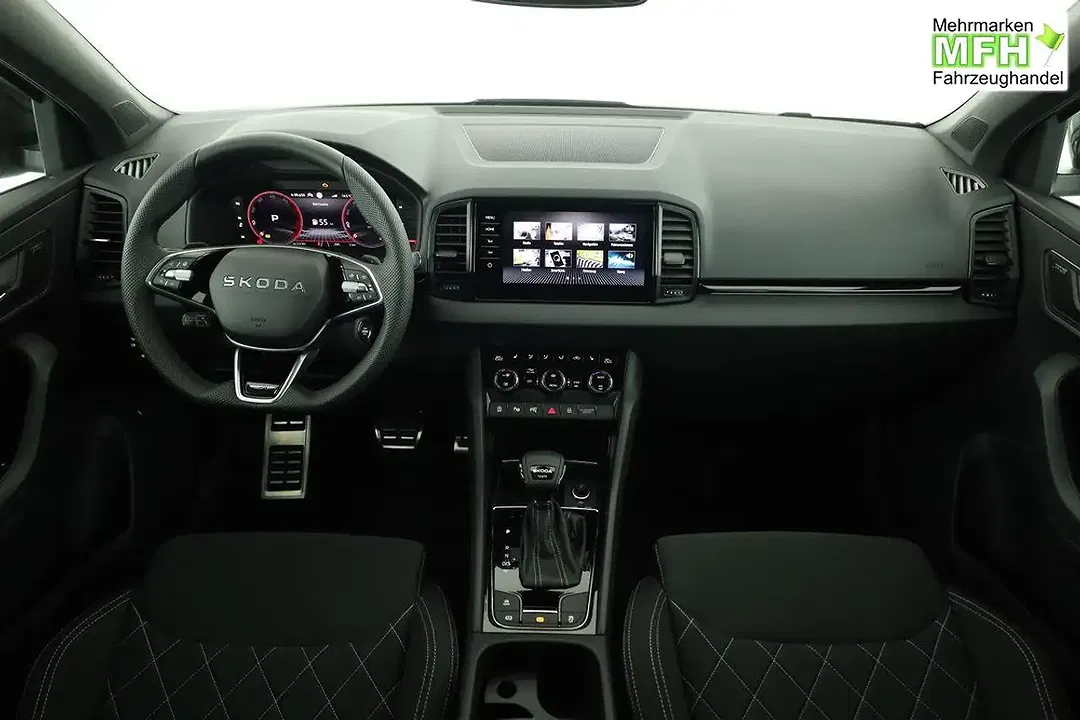 Skoda Karoq - Thumbnail 4