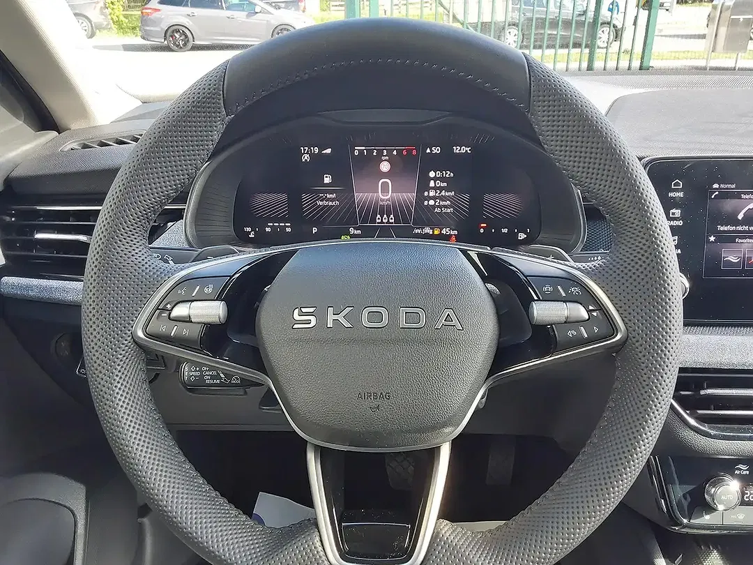 Skoda Kamiq - Thumbnail 12