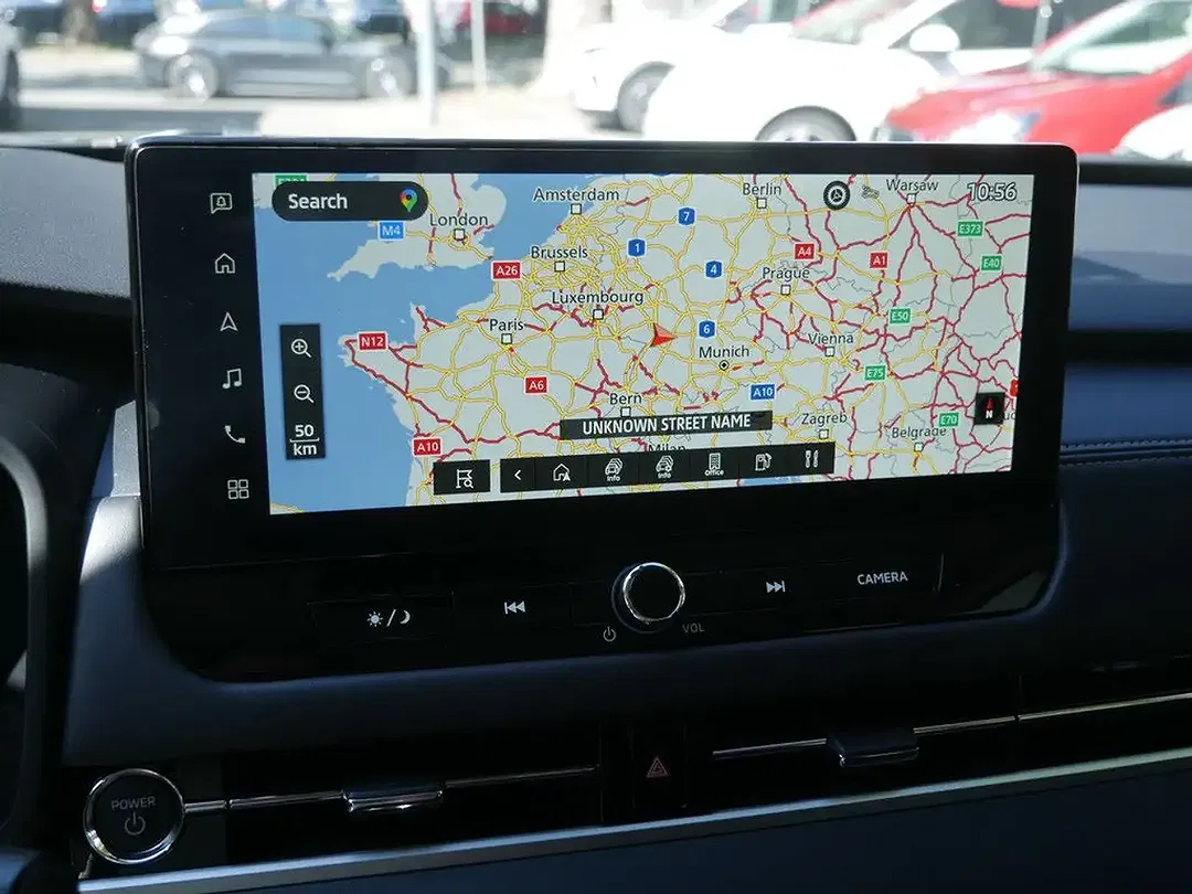 Mitsubishi Outlander - Thumbnail 11