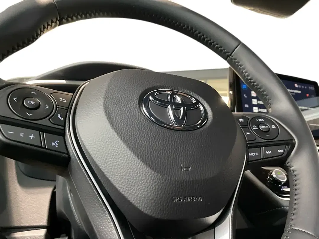 Toyota Corolla - Thumbnail 11