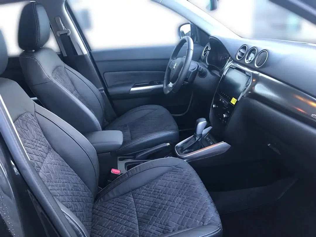 Suzuki Vitara - Thumbnail 15