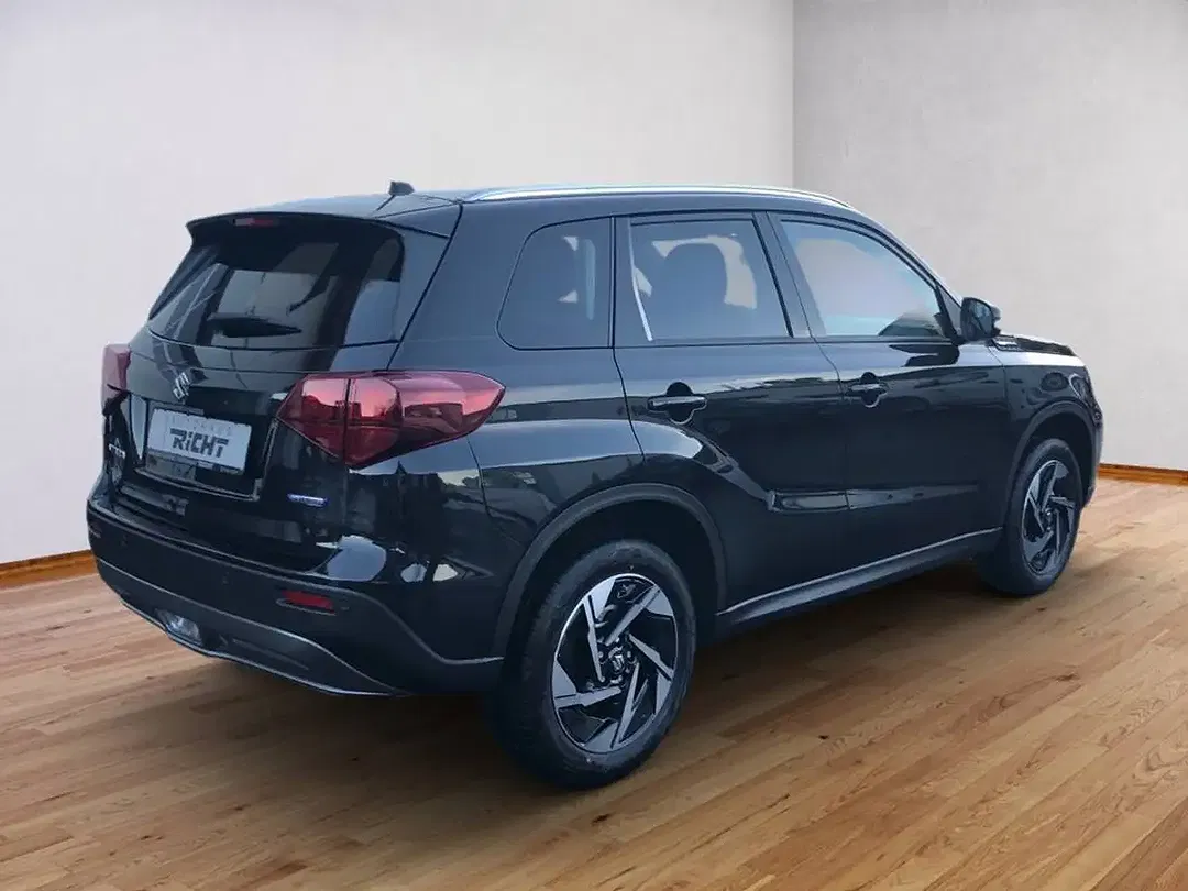 Suzuki Vitara - Thumbnail 4