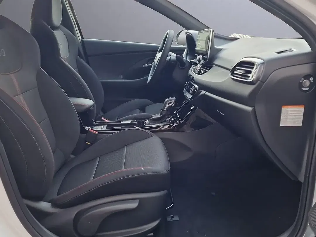 Hyundai i30 - Thumbnail 13