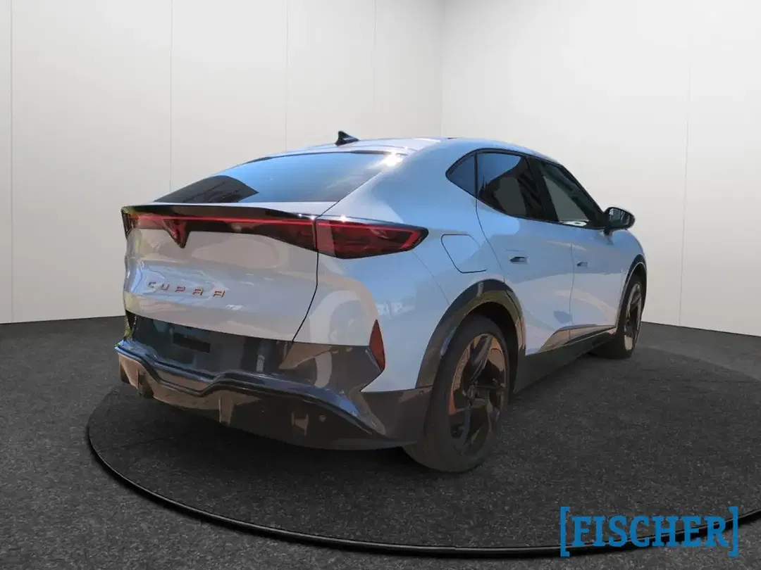 CUPRA Tavascan - Thumbnail 5