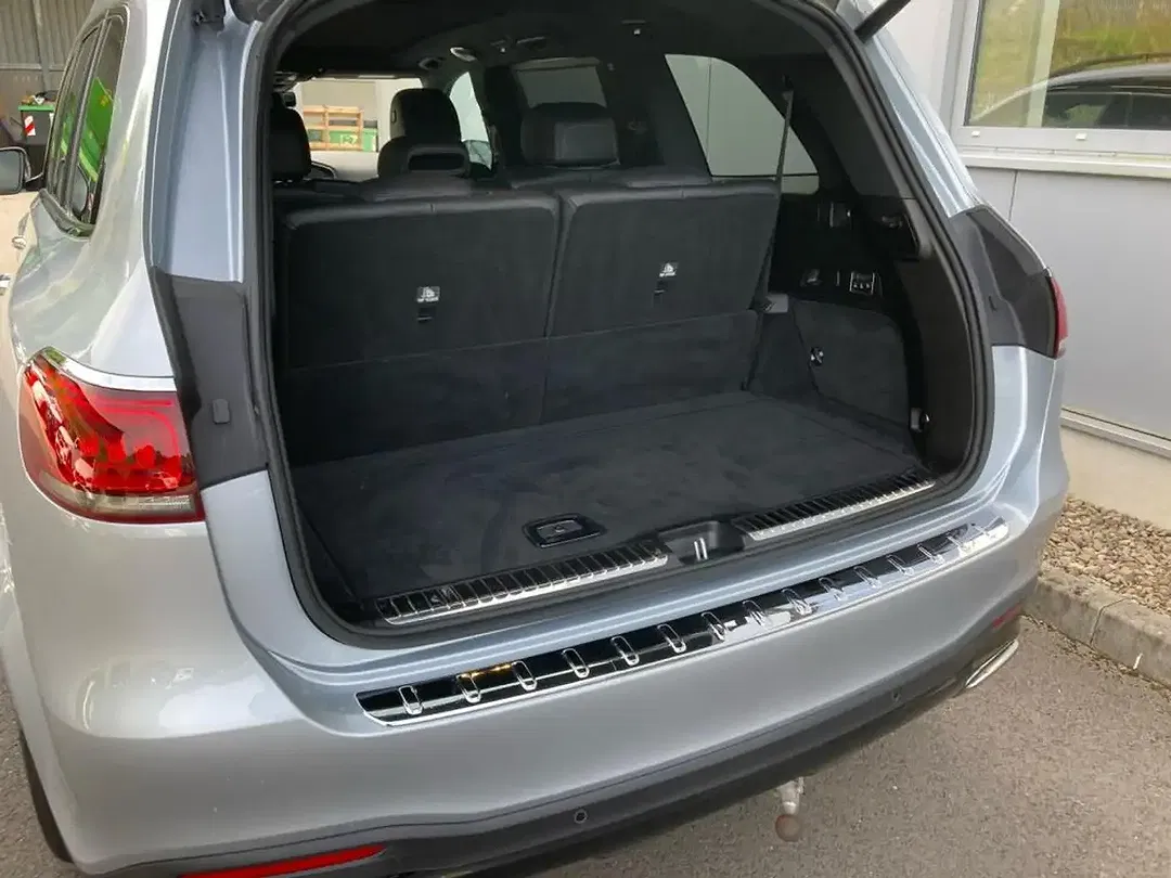 Mercedes-Benz GLS 580 - Thumbnail 16