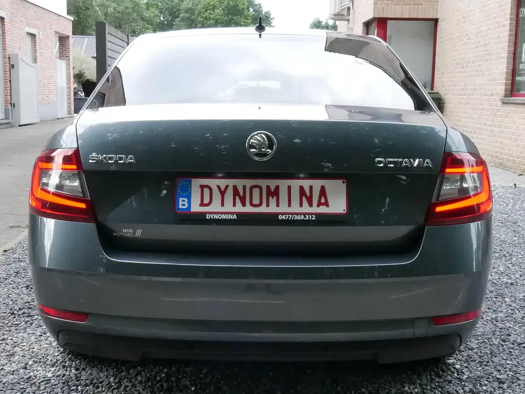 Skoda Octavia - Thumbnail 8