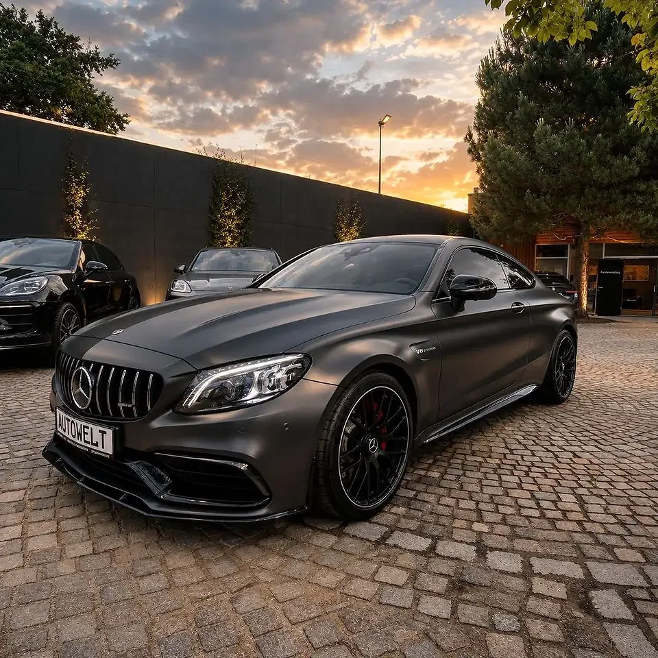 Mercedes-Benz C 63 AMG - Afbeelding 1