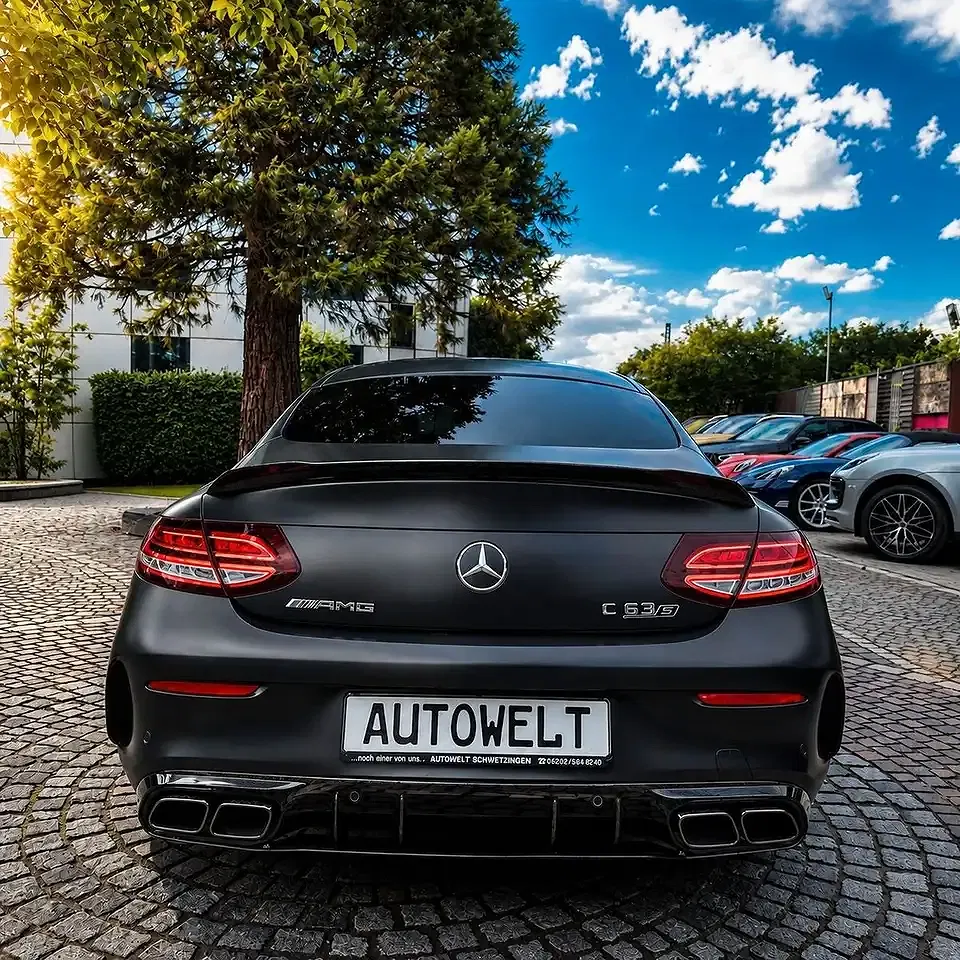 Mercedes-Benz C 63 AMG - Thumbnail 7