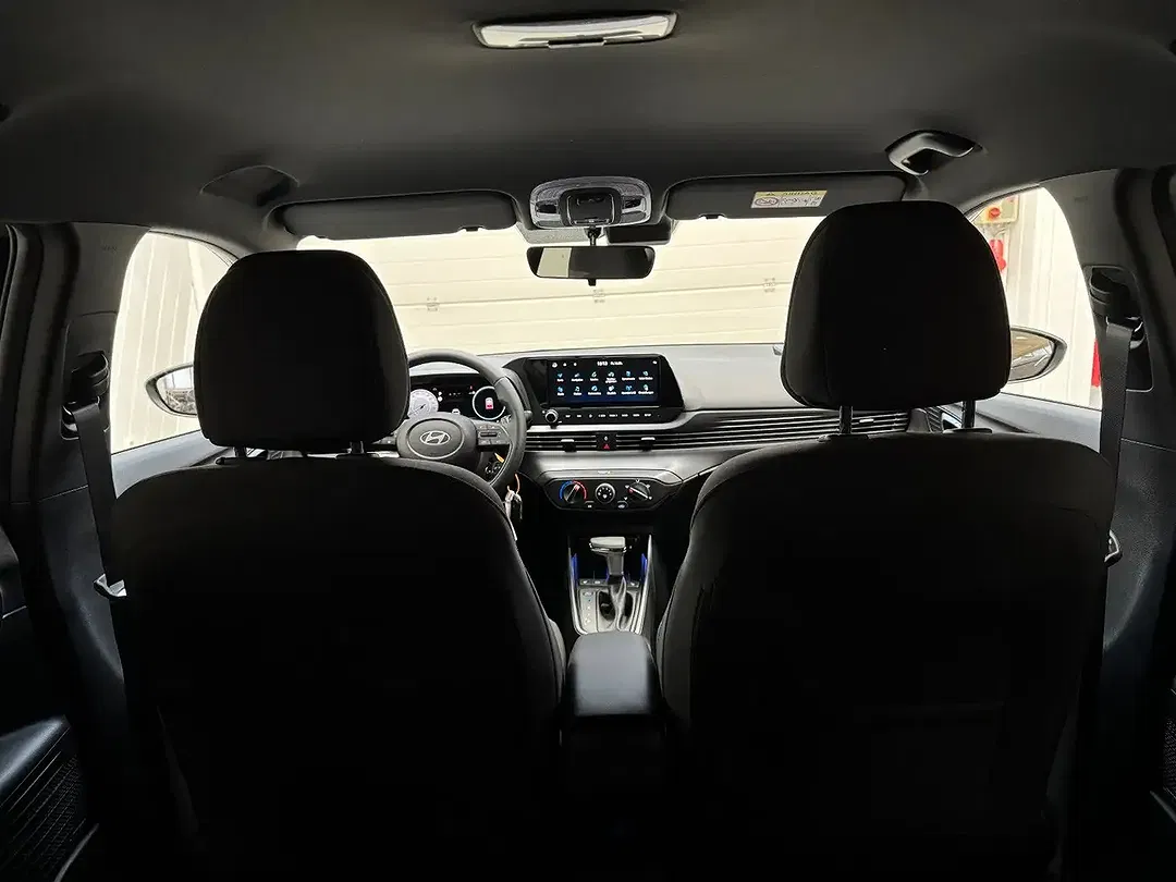 Hyundai i20 - Thumbnail 3