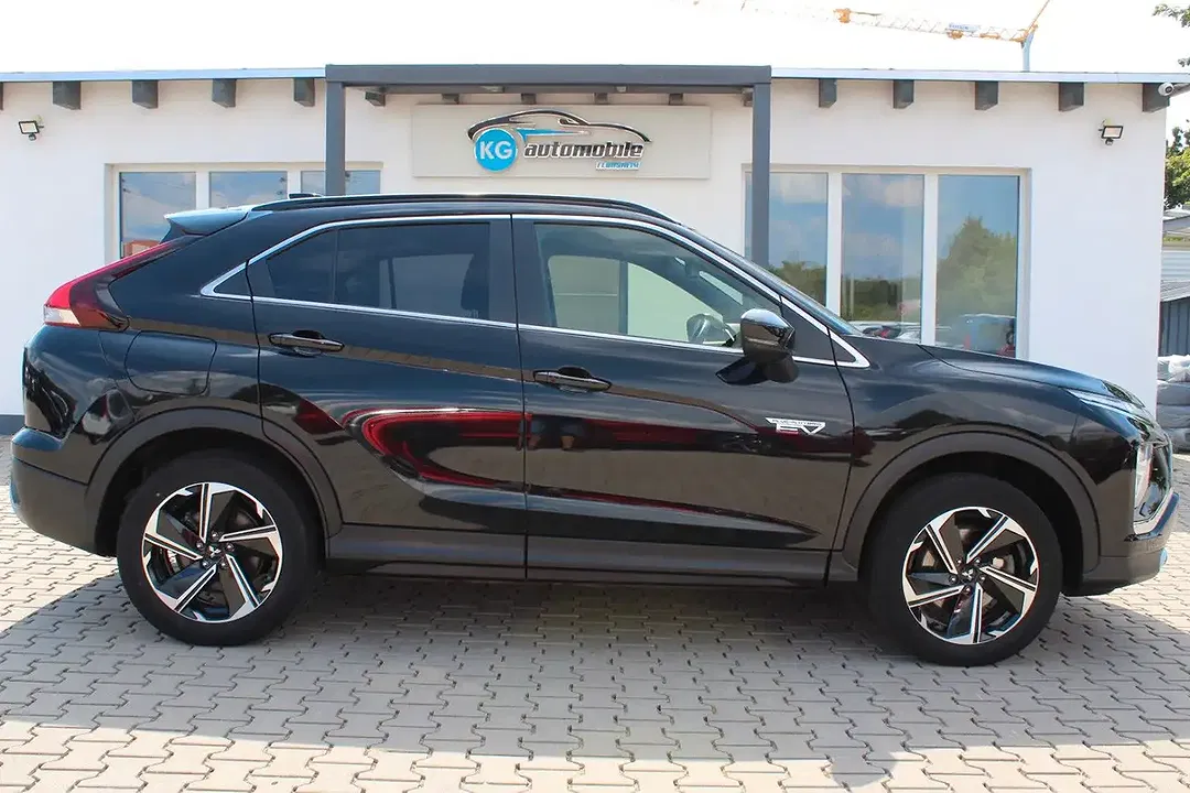 Mitsubishi Eclipse Cross - Thumbnail 5