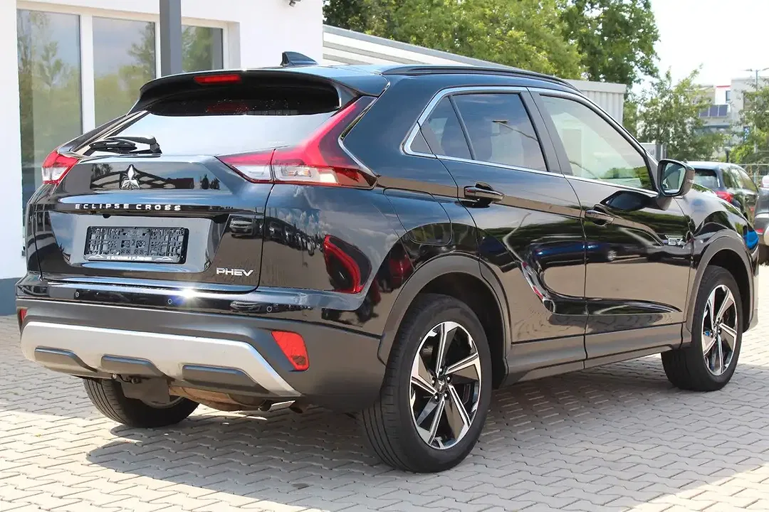 Mitsubishi Eclipse Cross - Thumbnail 6
