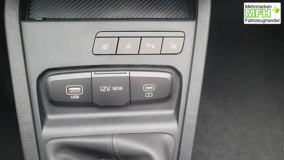Kia Stonic - Thumbnail 11