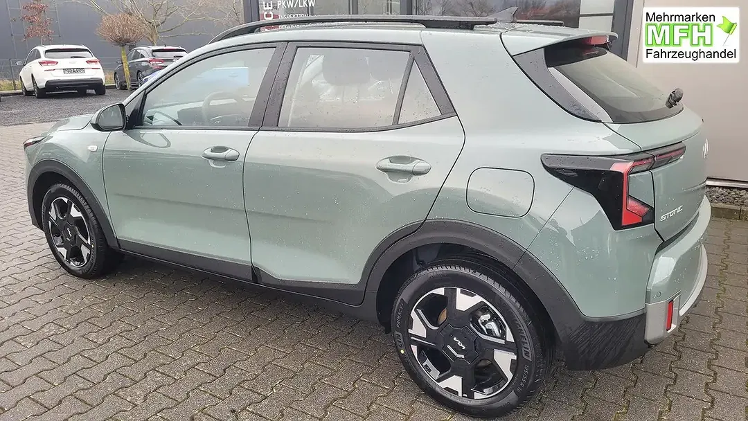 Kia Stonic - Thumbnail 6
