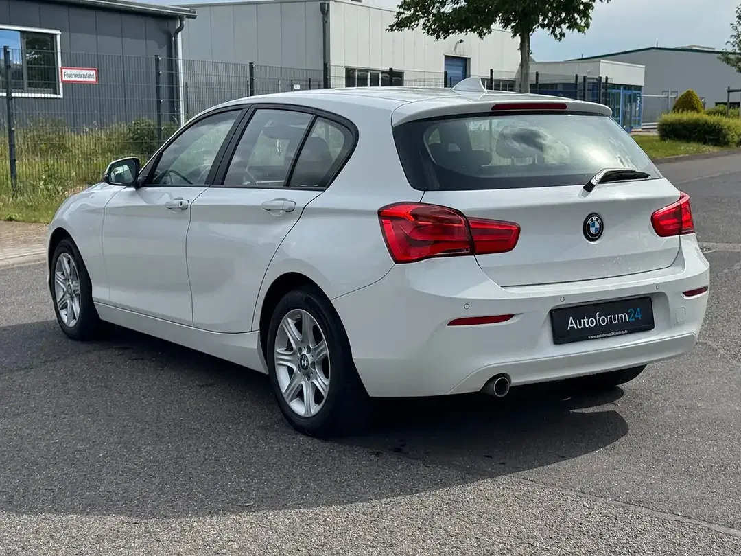 BMW 116 - Thumbnail 3
