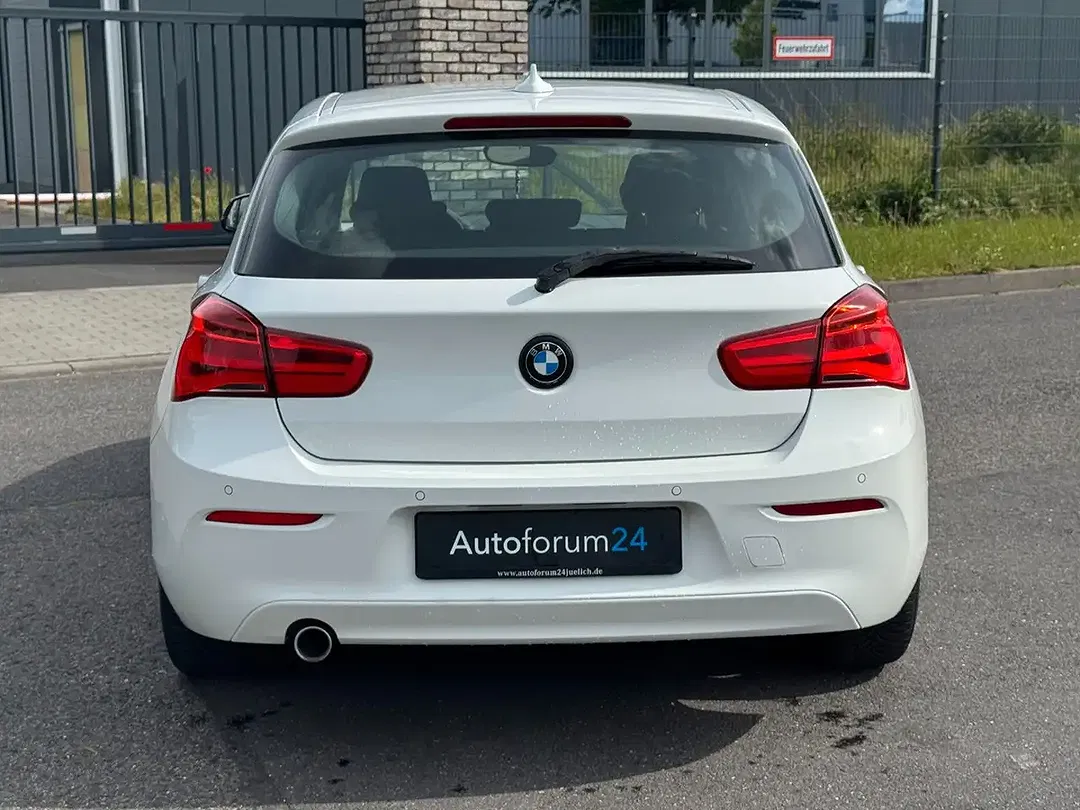 BMW 116 - Thumbnail 4