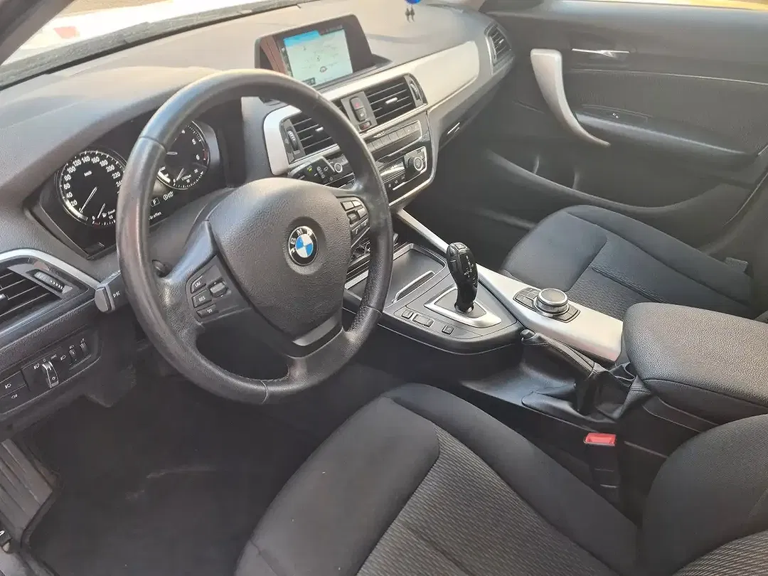 BMW 116 - Thumbnail 9