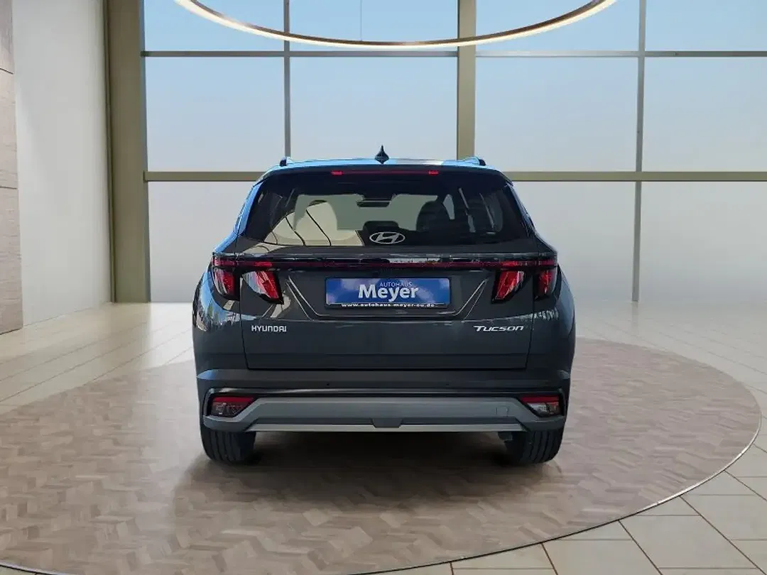 Hyundai TUCSON - Thumbnail 4