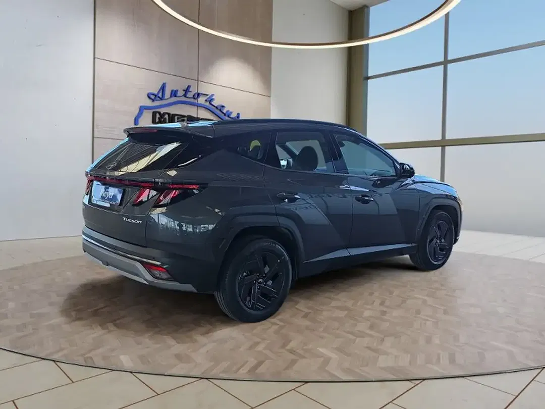 Hyundai TUCSON - Thumbnail 5