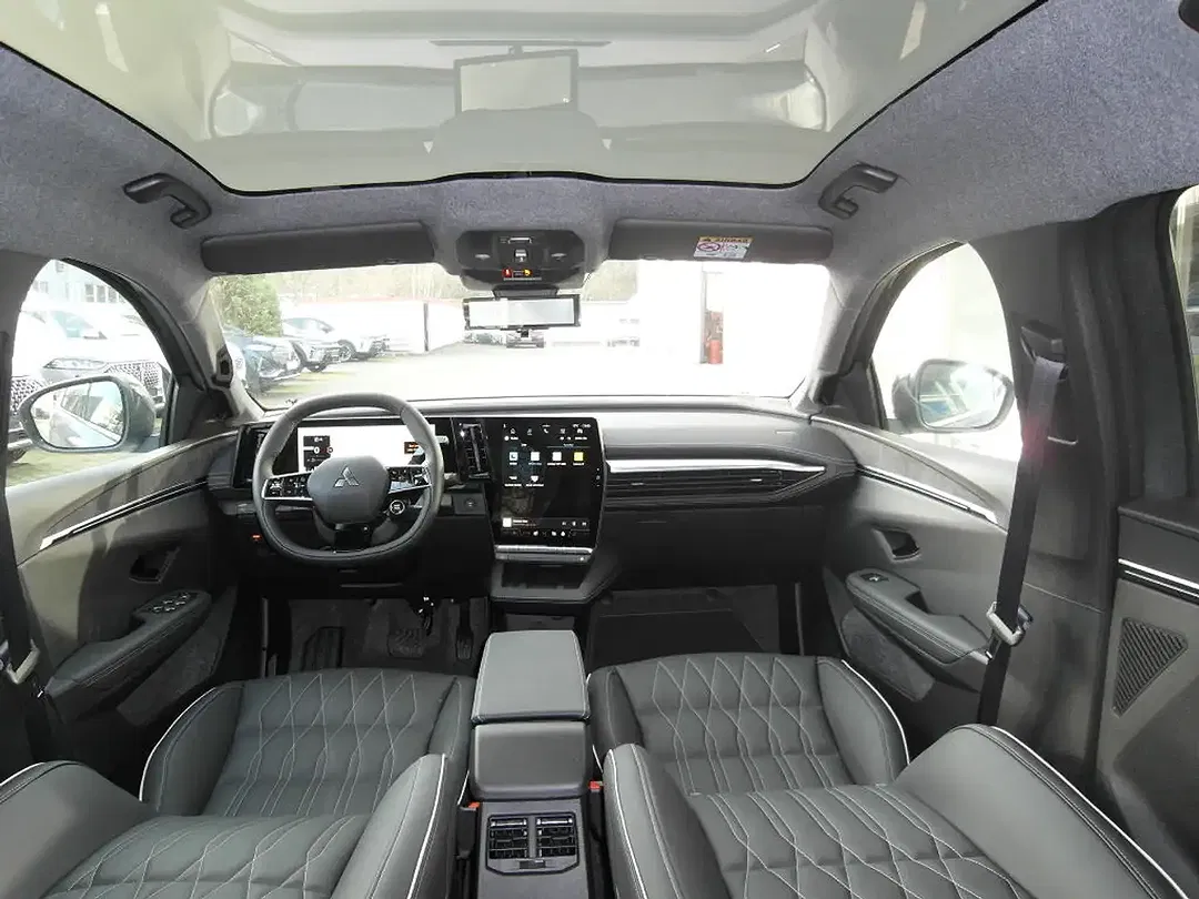 Mitsubishi Eclipse Cross - Thumbnail 5